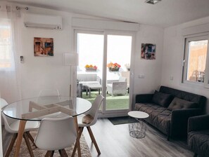 Interior - ALICANTE CENTER APART - EL PATIO 4B (Alicante (Alacant))