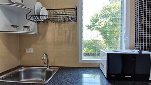 2-Bedroom  | 私人厨房 | 冰箱
