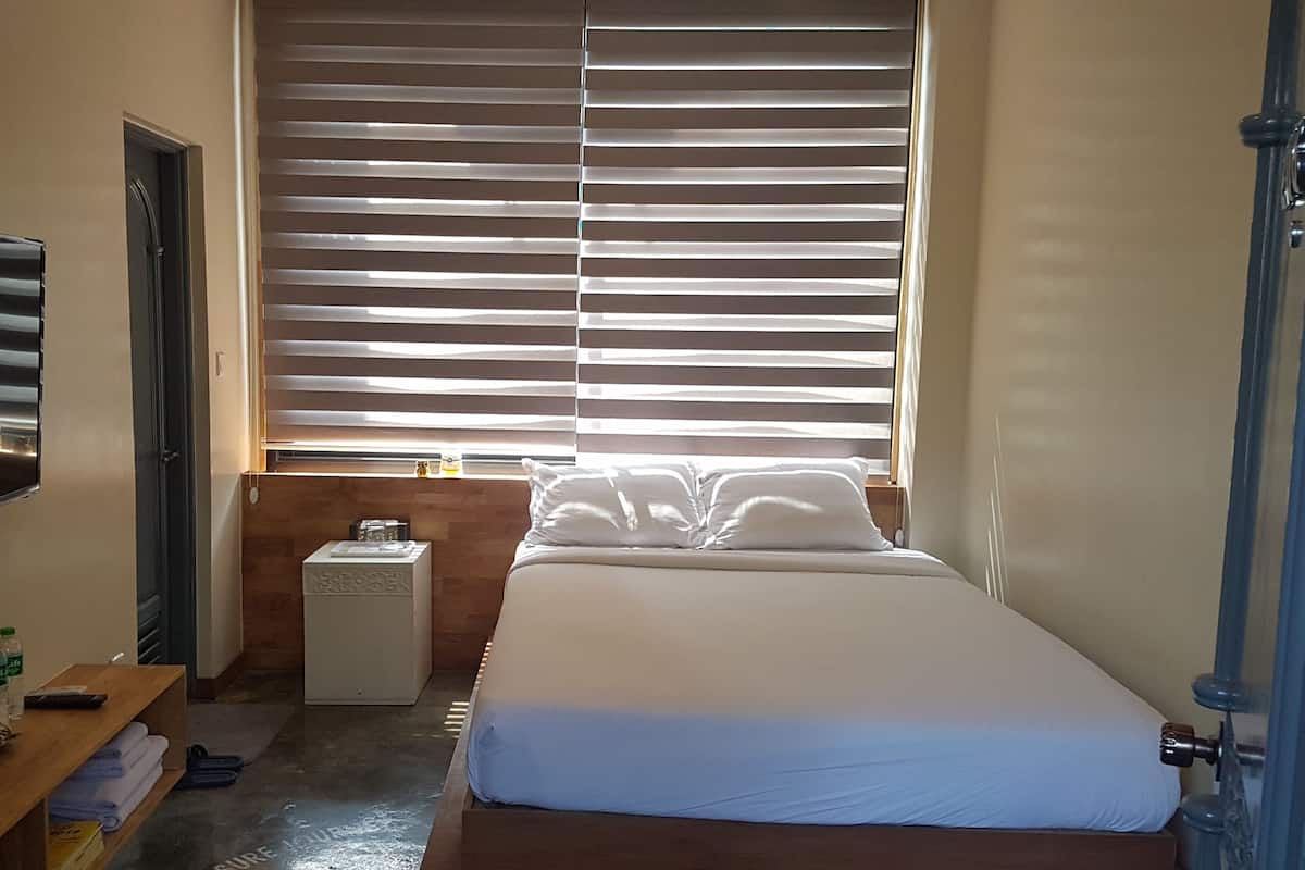 Habitación estándar doble | Minibar, escritorio, wifi gratis