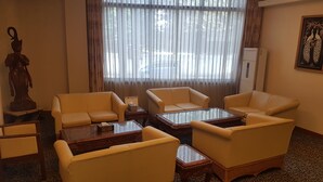 Lobby - Ambo Top Hotel (Yangon)