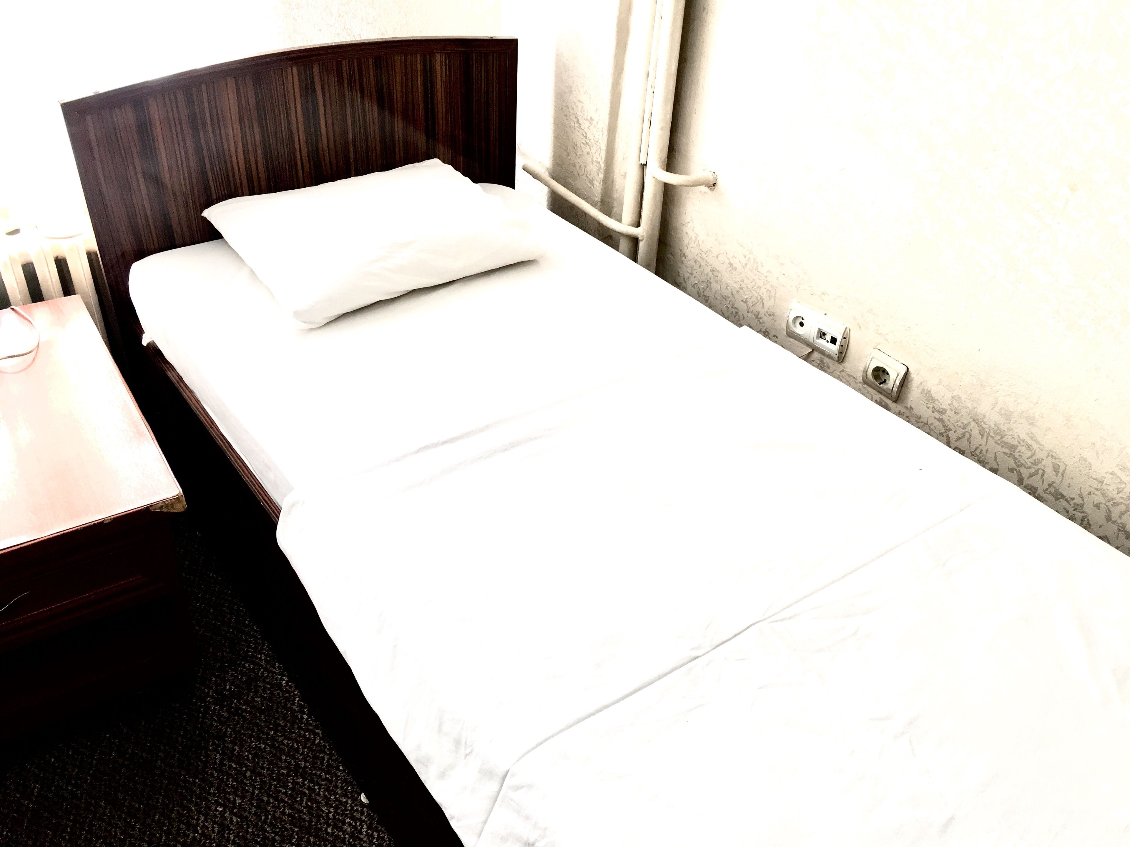 in-room safe, desk, iron/ironing board, rollaway beds