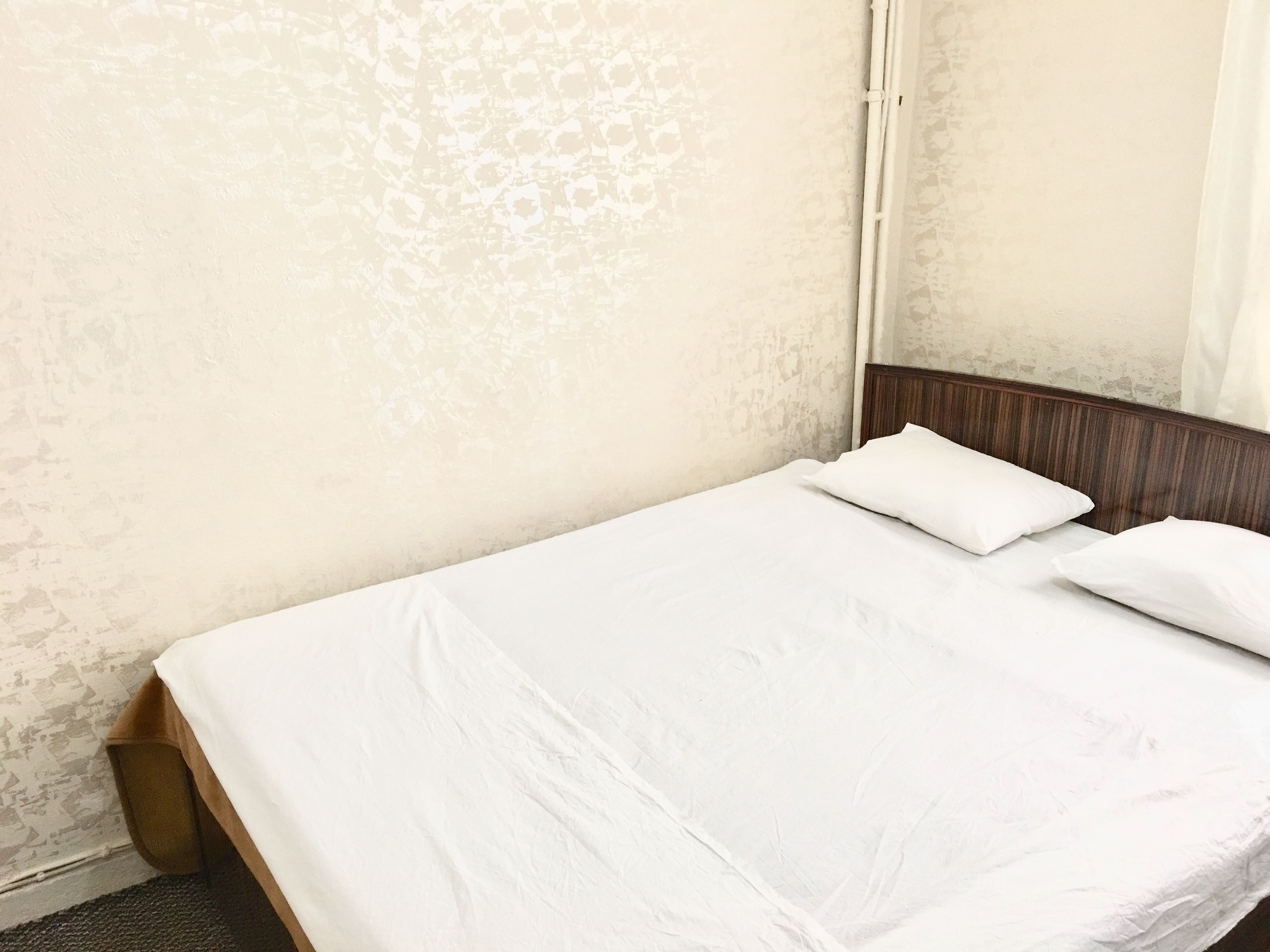 standard double room | in-room safe, desk, iron/ironing board, rollaway beds