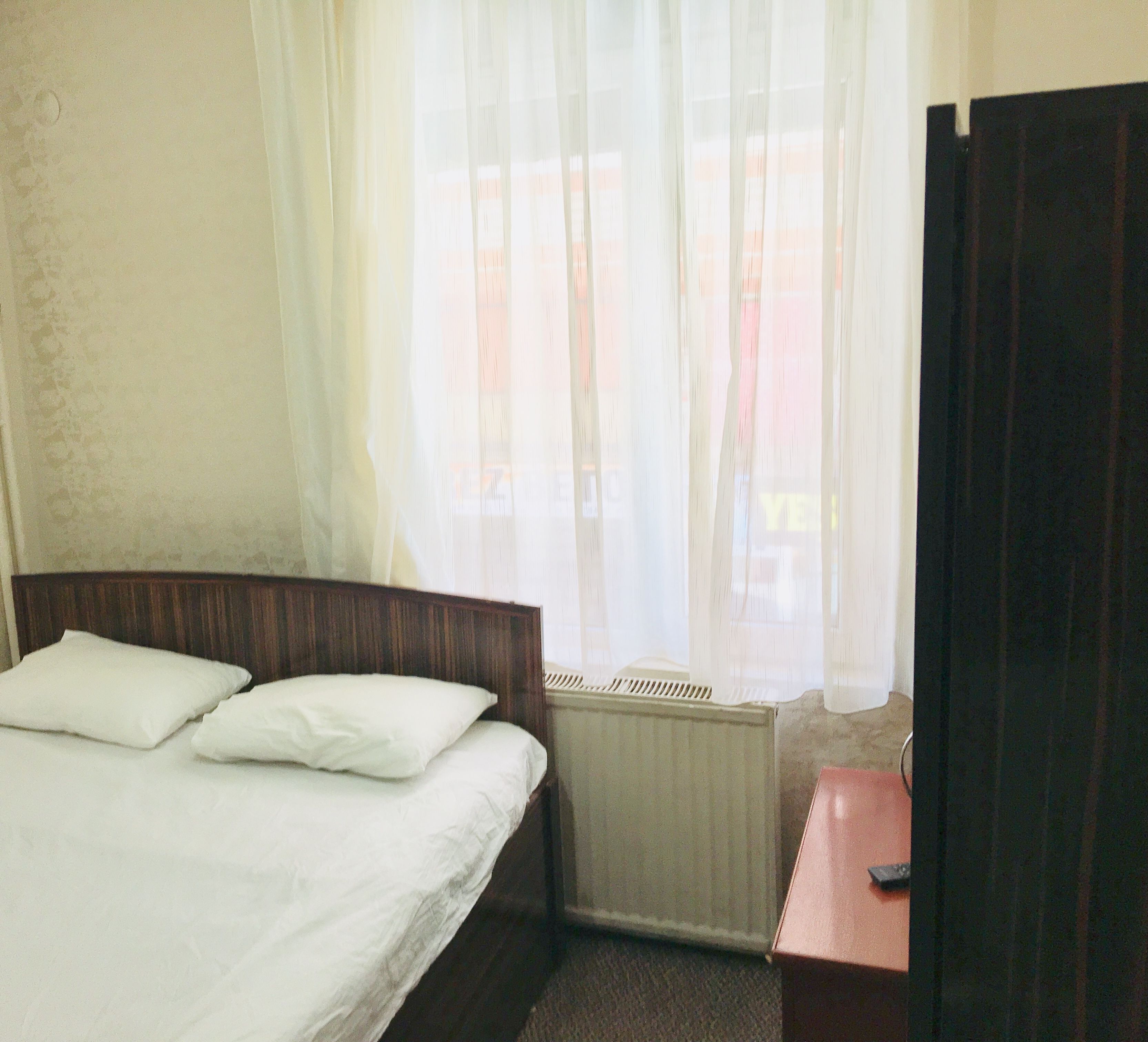 standard double room | in-room safe, desk, iron/ironing board, rollaway beds