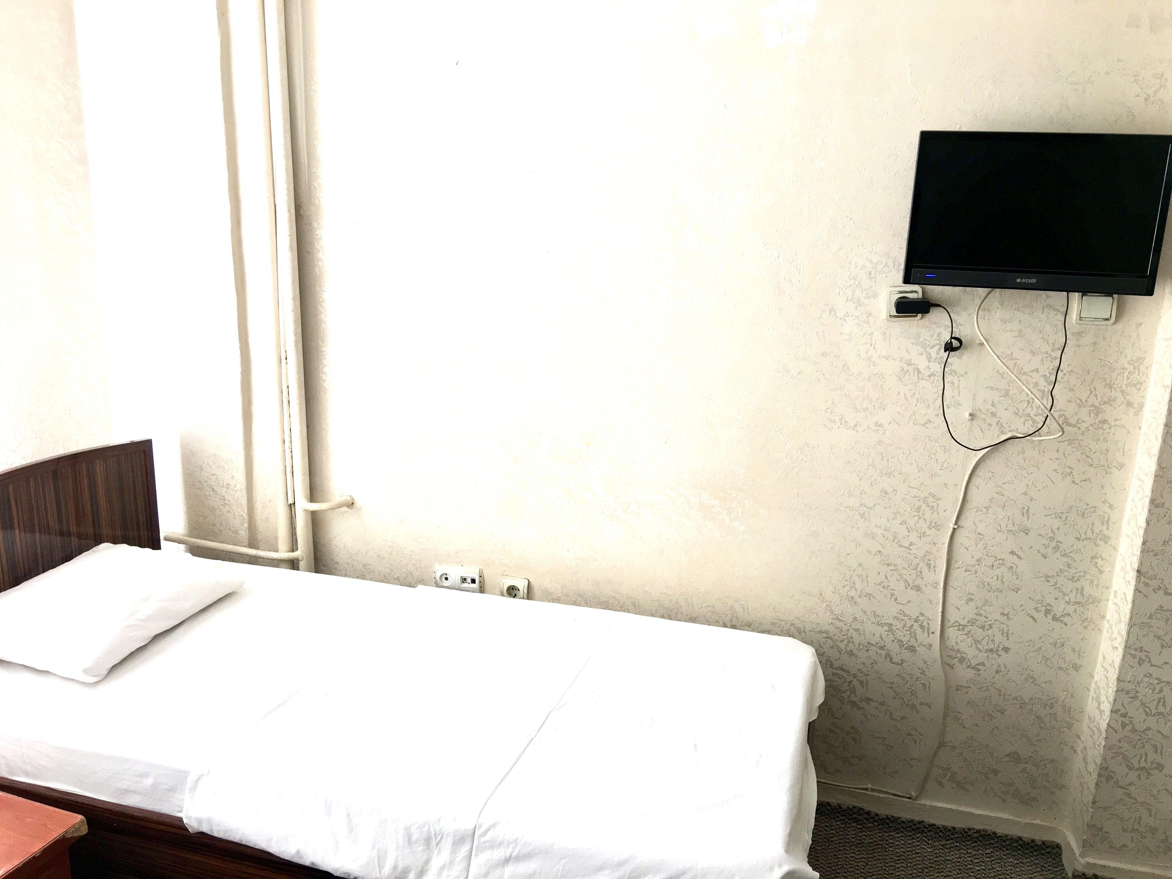 basic triple room | in-room safe, desk, iron/ironing board, rollaway beds