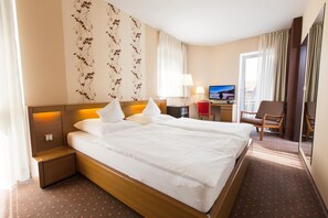 Premium bedding, Select Comfort beds, minibar, in-room safe - Hotel Marienlinde (Telgte)