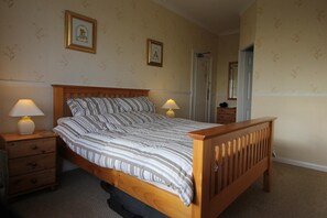 Wifi gratis y ropa de cama