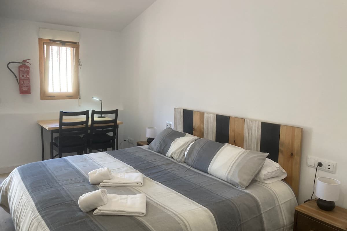 Standaard studio suite | 1 slaapkamer, geluiddichte muren, gratis wifi, beddengoed