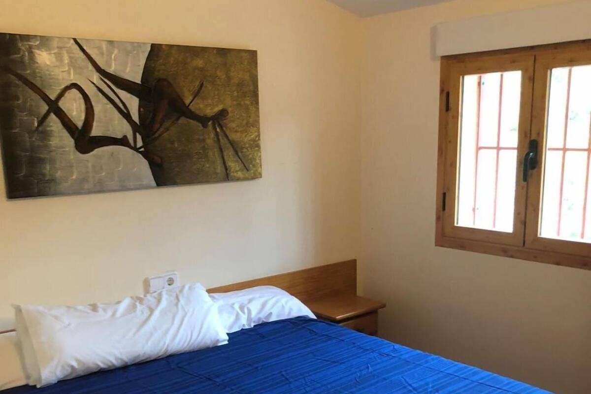 Standard-Apartment, 1 Queen-Bett und Schlafsofa, Bergblick | Schallisolierte Zimmer, kostenloses WLAN, Bettwäsche