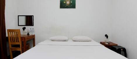 Standard Room | Premium bedding, desk, free WiFi