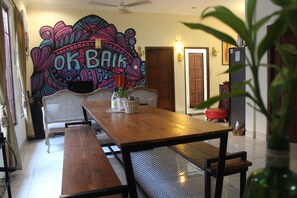 Restauration dans la chambre