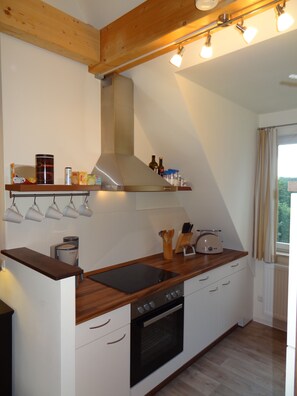 컴포트 아파트 (#1) | 객실 내 식사 공간