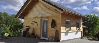 Chalet calme et romantique avec un beau jardin