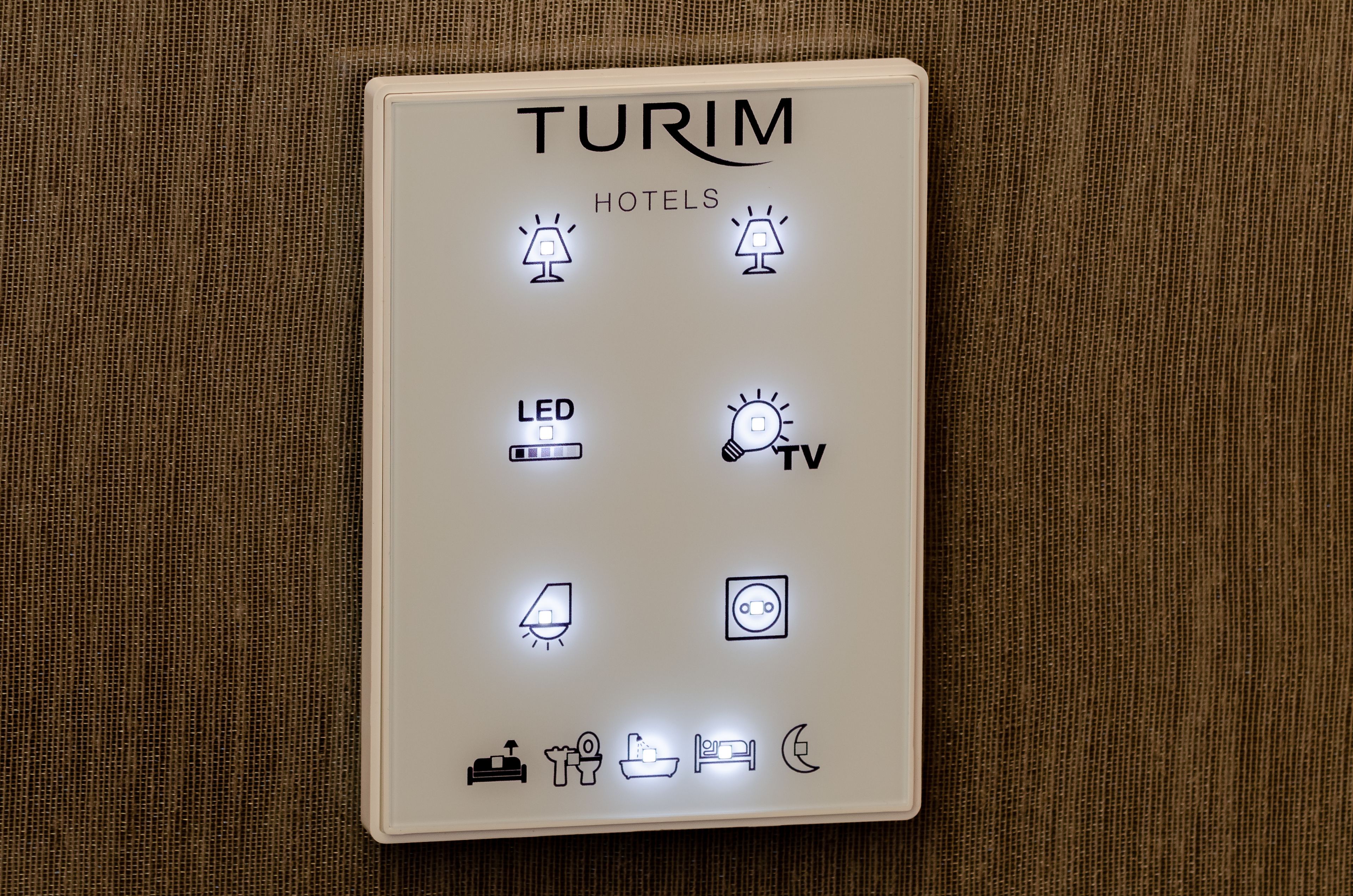 suite | 1 bedroom, minibar, in-room safe, desk