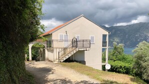 Unclassified image, 5 of 30, button - Two Bedroom Apartment With Amazing Views (Kotor)