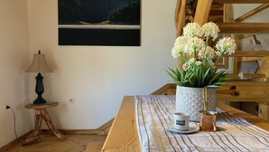 Chalet | 2 kamar tidur, Wi-Fi gratis, dan seprai linen
