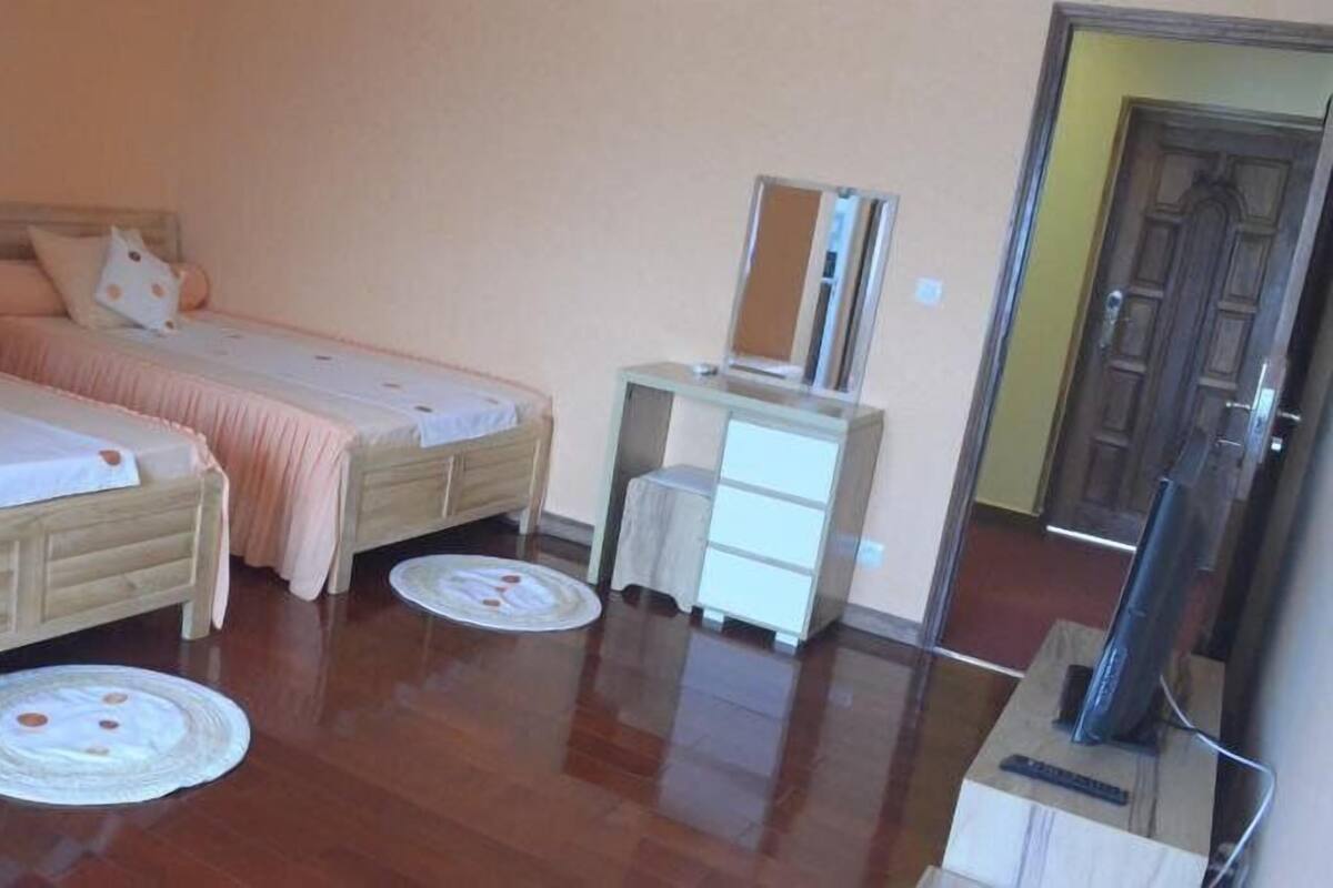 Minibar, in-room safe, desk, blackout drapes
