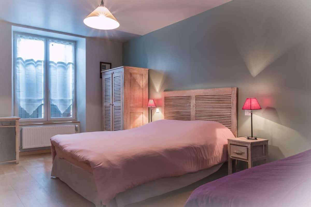 Driepersoonskamer (1) | 1 slaapkamer, individueel gedecoreerd, individueel gemeubileerd