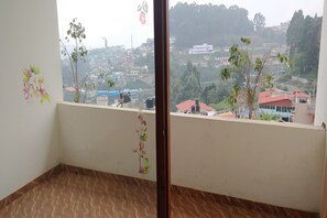 Camera con letto matrimoniale o 2 letti singoli | Balcone