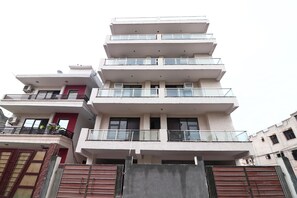 Exterior - OYO 16168 Maira Grand (Faridabad)