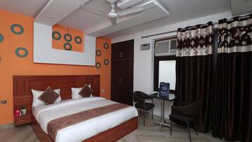 Double or Twin Room | Free WiFi, bed sheets