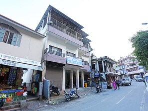 บริเวณภายนอก