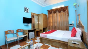 Deluxe Double or Twin Room, 1 King Bed