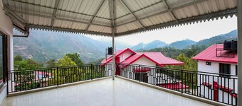 OYO Home 13529 Exotic 3BHK