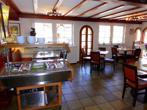 Hotel Haus Burg Metternich