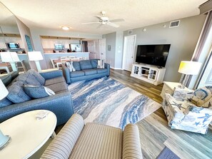 Flat-screen TV, Netflix, streaming services