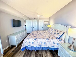 3 bedrooms, free internet, bed sheets