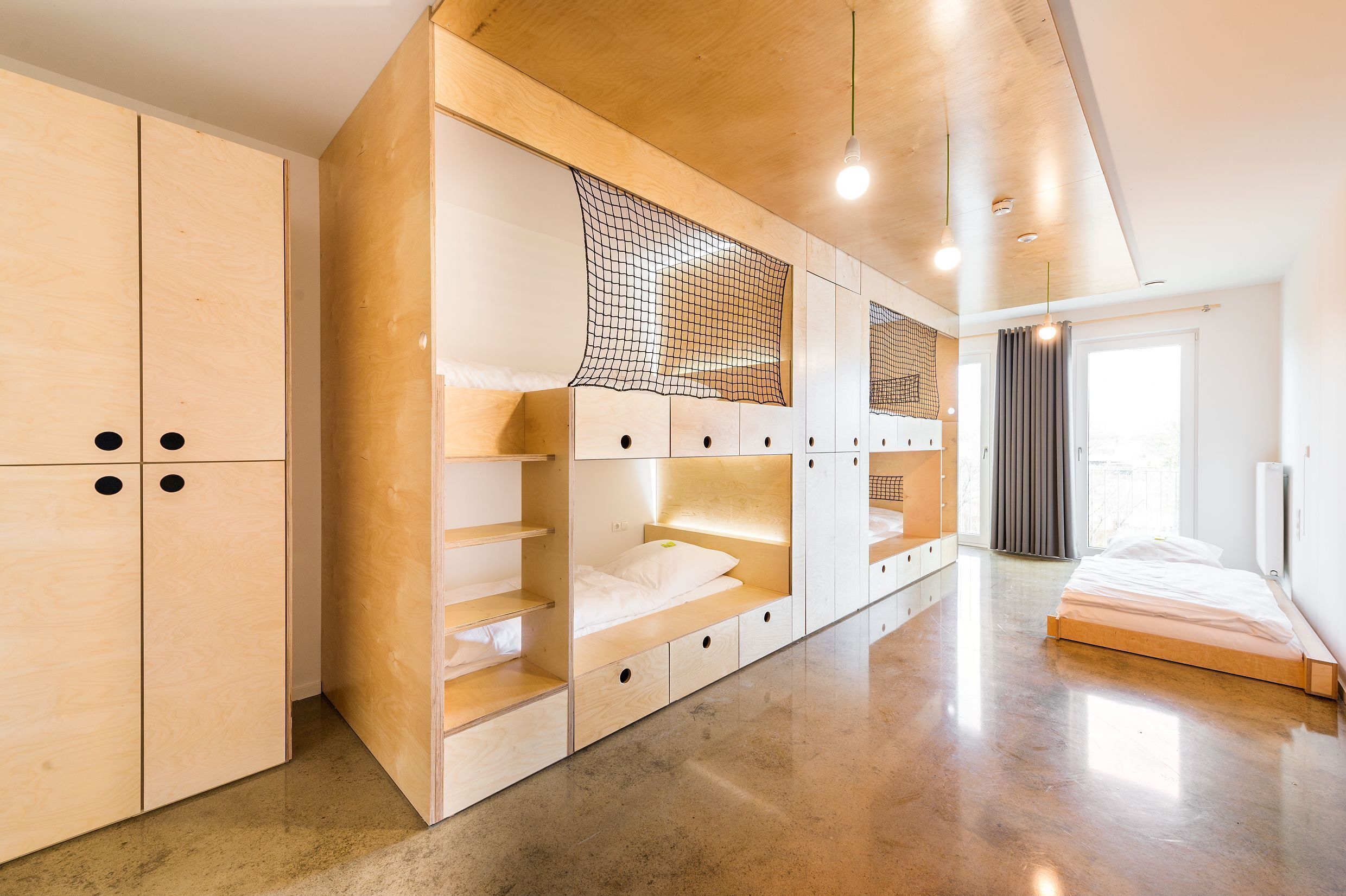 Rollaway beds, free WiFi, wheelchair access