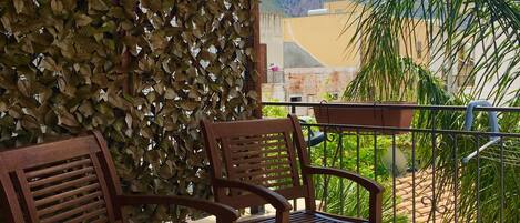 Comfort Triple Room | Terrace/patio