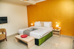 Chambre Confort Double ou avec lits jumeaux, 1 chambre (Mountain View)