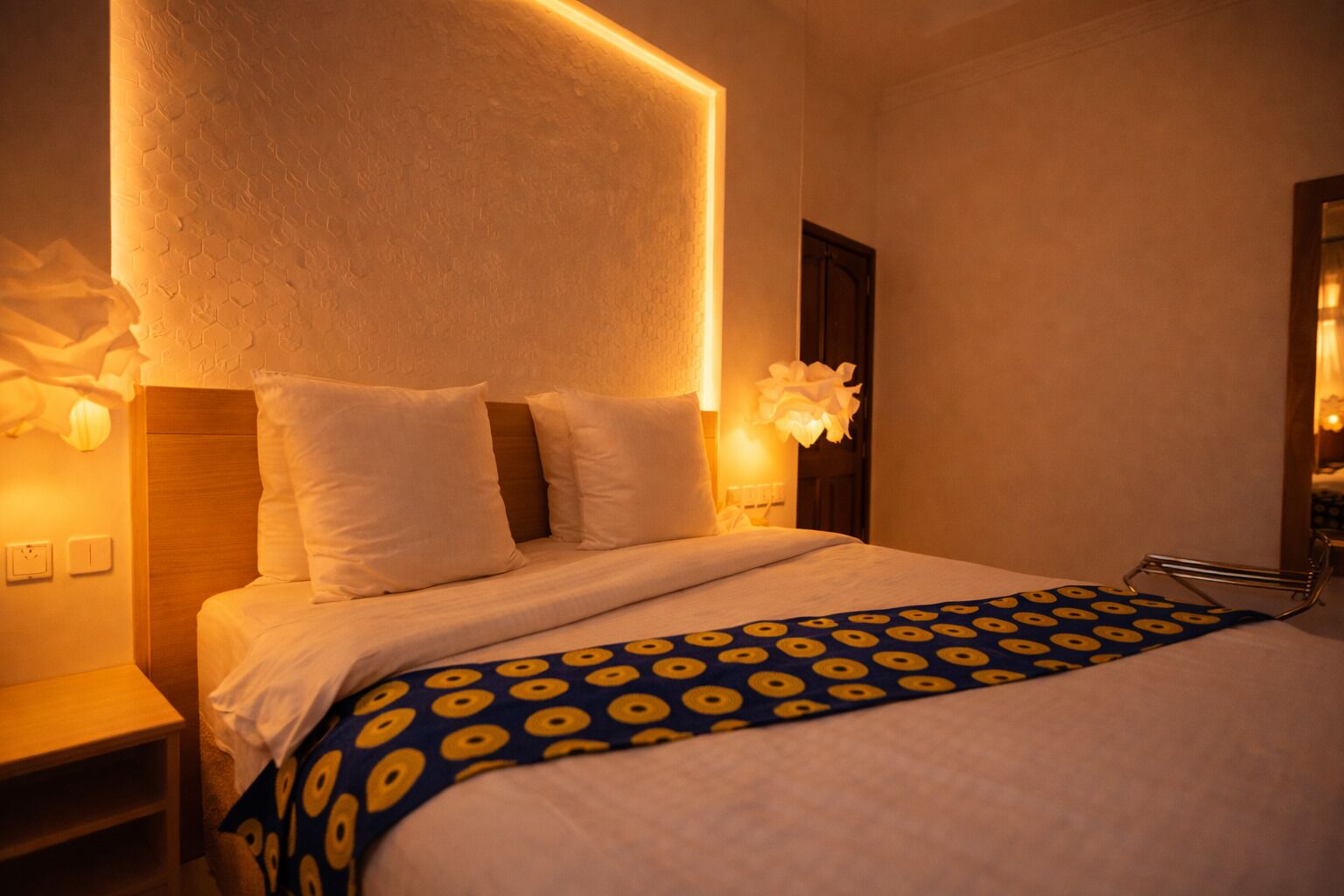 Egyptian cotton sheets, premium bedding, in-room safe