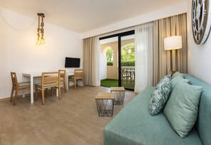 In-room safe, desk, cots/infant beds, free WiFi - Apartamentos s'Olivera (Capdepera)