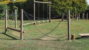 Children's play area - outdoor - Appleby Inn Hotel (Swadlincote)
