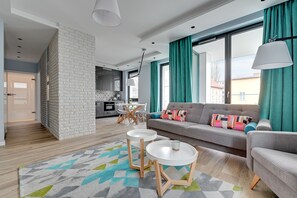 Deluxe Apartment, 1 Bedroom, Balcony (4 people) | Living area | Flat-screen TV - Dom & House - Apartments Okrzei Prime (Sopot)