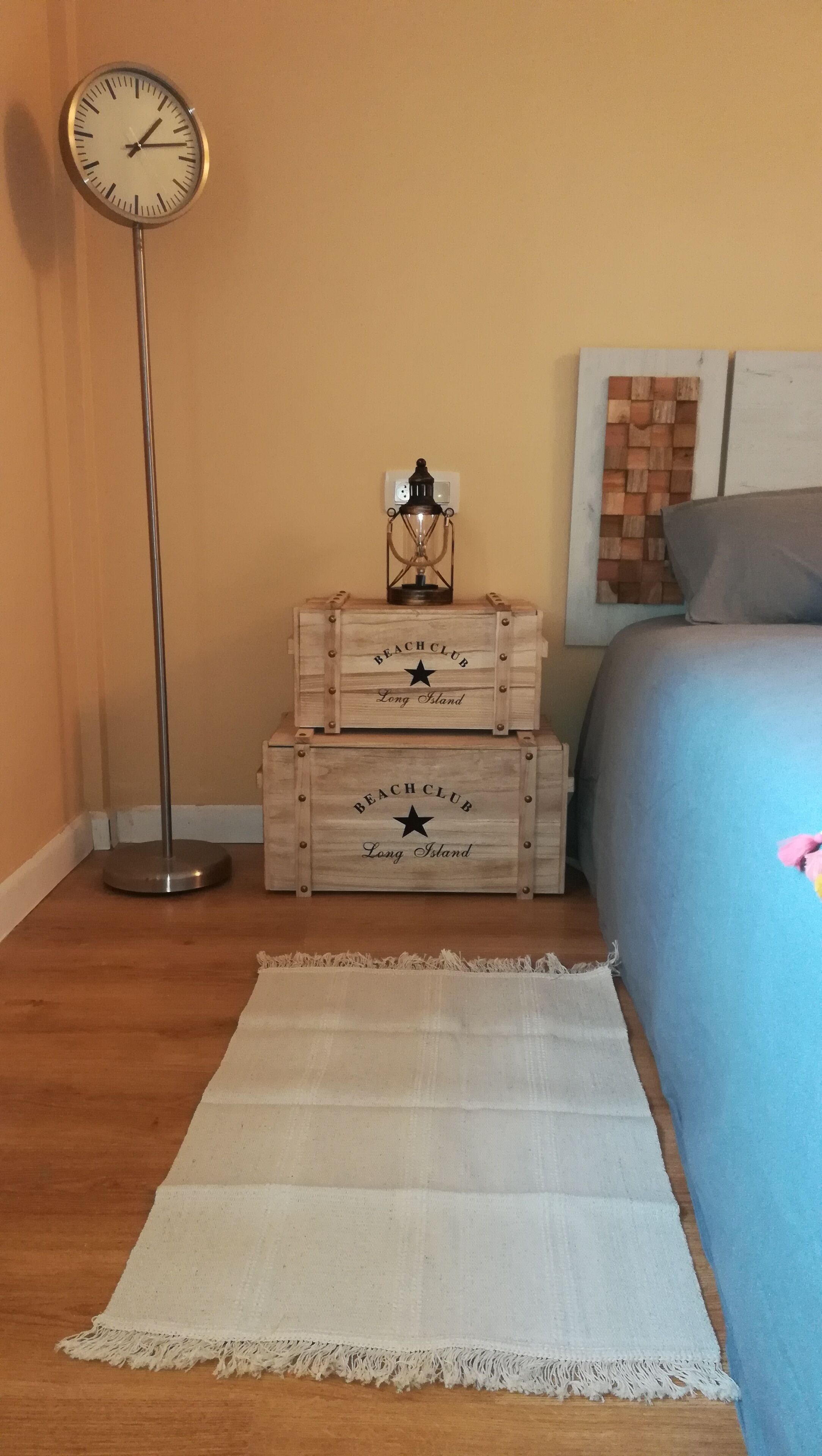 1 chambre, bureau, chambres insonorisées, fer et planche à repasser