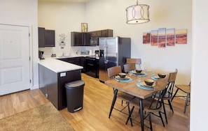 Dining - Red Cliffs Condos - 6i (Moab)
