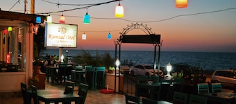Airport Kumsal Otel