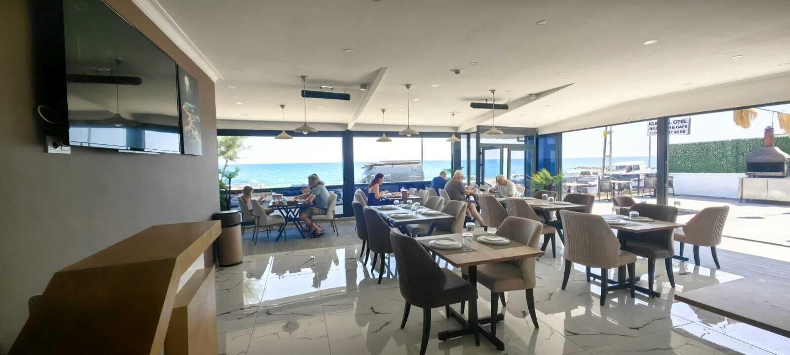 Se sirven desayunos, almuerzos y cenas