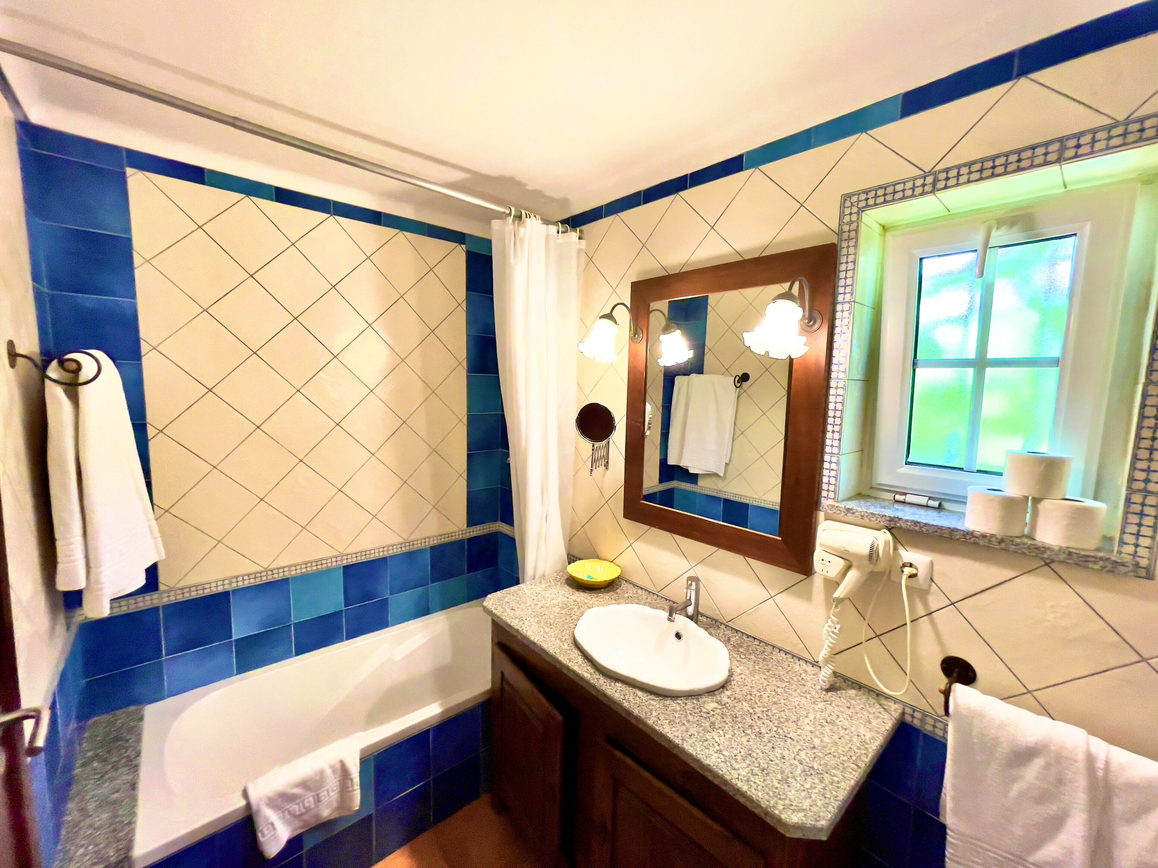 junior suite | individually decorated, bed sheets