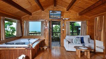 Hytte - 1 queensize-seng med sovesofa - søudsigt | Søudsigt