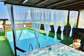 Alberca al aire libre