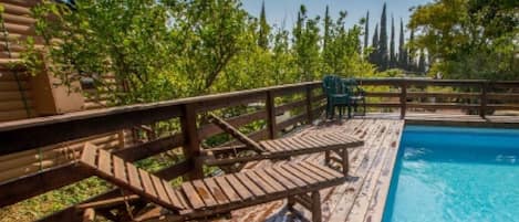 Sun deck