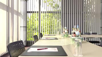 Toplantı salonu/imkânları