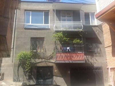 4 rooms apt in the heart of old town