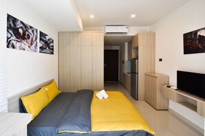 1 bedroom, iron/ironing board, free WiFi