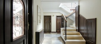 Imperial Apartments - Nautica III