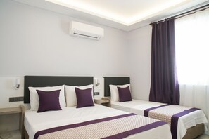 Standard Triple Room | Frette Italian sheets, premium bedding, minibar, desk - Af-Ra Hotel (Konyaalti)